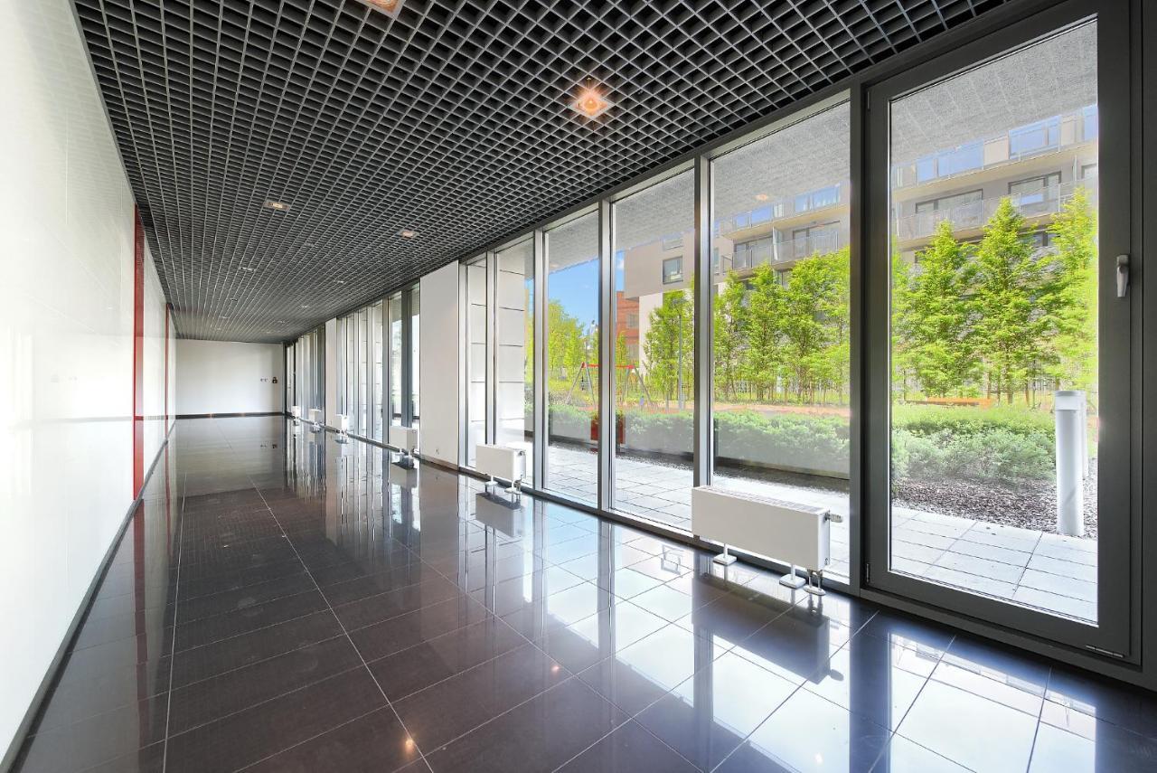 Art Apartament Parking By Impero Poznan Ngoại thất bức ảnh